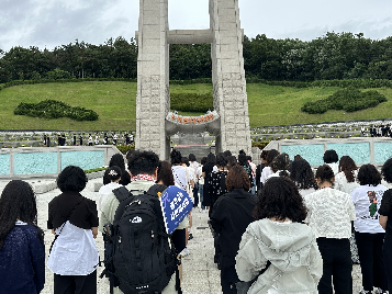 2025 광주교육시민독서회 문학기행(국립 5.18 민주묘지 )